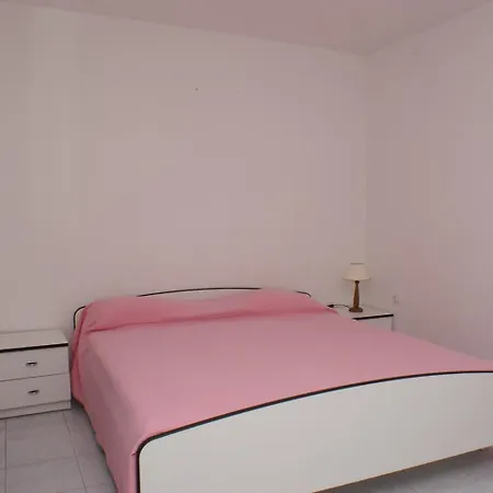 With Parking Space Sutivan, Brac - 747 Apartman