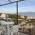 With Parking Space Sutivan, Brac - 747 * Sutivan