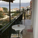 Διαμέρισμα With Parking Space Sutivan, Brac - 747