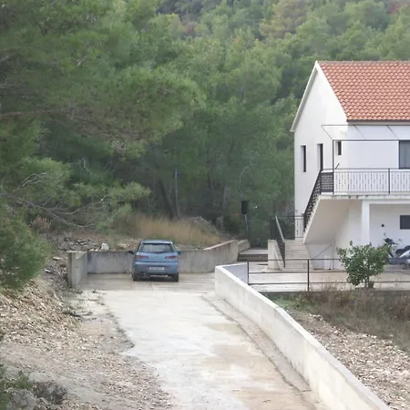 شقة With Parking Space Sutivan, Brac - 747 سوتيفان