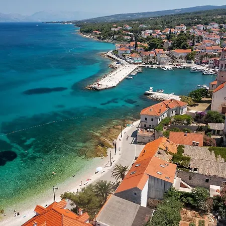 شقة With Parking Space Sutivan, Brac - 747 سوتيفان