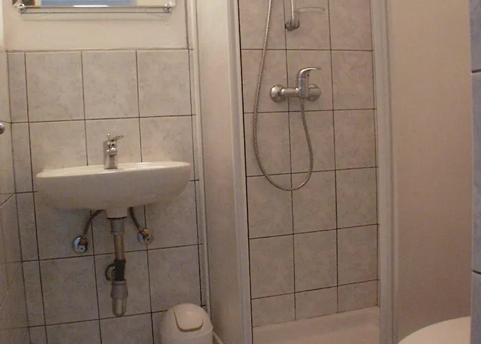 With Parking Space Sutivan, Brac - 747 * سوتيفان