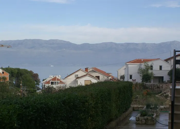 With Parking Space Sutivan, Brac - 747 Apartament *