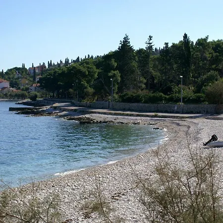 With Parking Space Sutivan, Brac - 747 * Sutivan