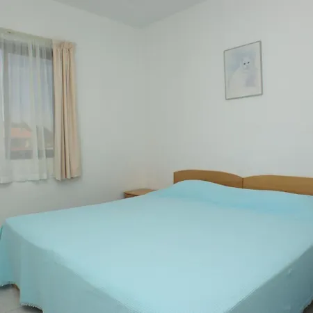 With Parking Space Sutivan, Brac - 747 Sutivan